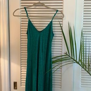 Green maxi dress